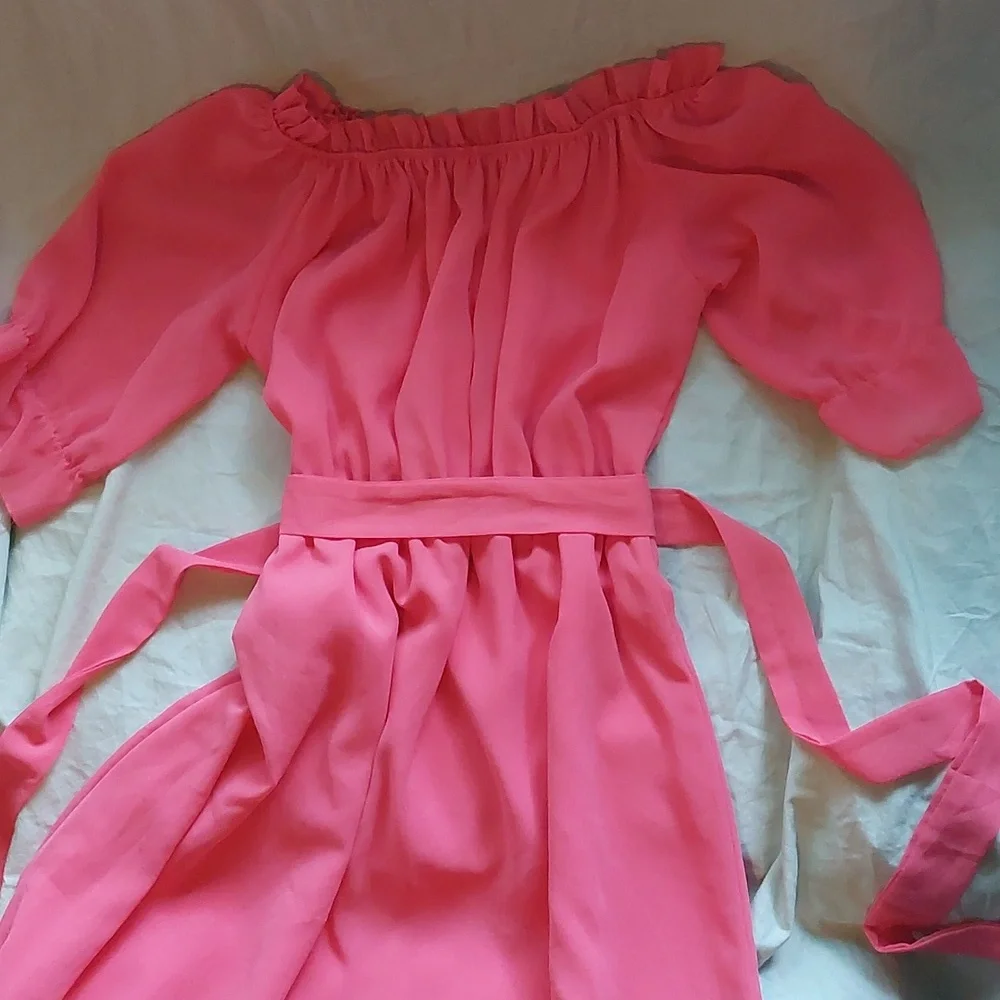 Charming Pink Dress With Waist Tie - Picture 2 of 4